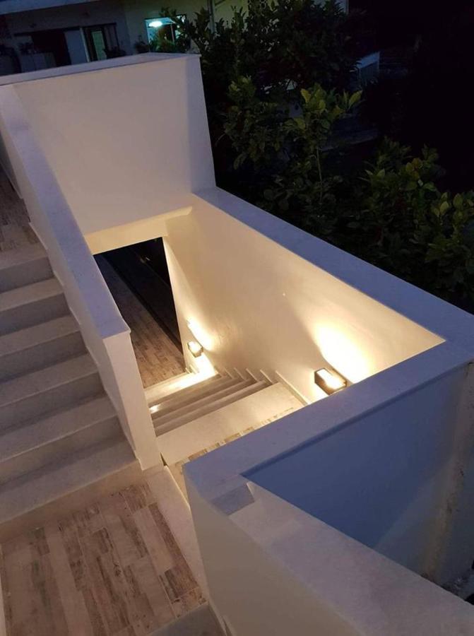 Rhodes Luxury Apartments Rhodes Island Exterior photo